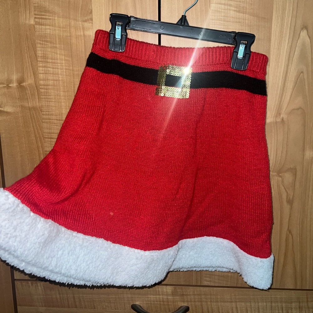 Christmas skirt!! 🎄